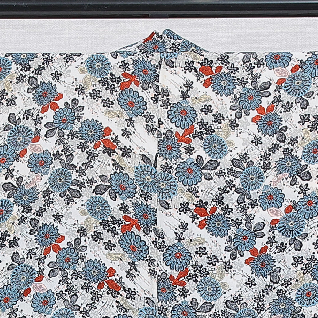 羽織 袷 身丈89cm 裄丈63cm 正絹 Bランク Sサイズ カジュアル 紐あり 菊 白系 多色系 1217-16157