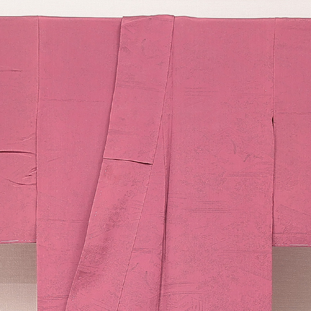 色無地 洗える着物 袷 身丈157cm 裄丈62cm ポリエステル Aランク Mサイズ 広衿 インフォーマル 紋意匠 平安絵巻 ピンク系 1214-16915