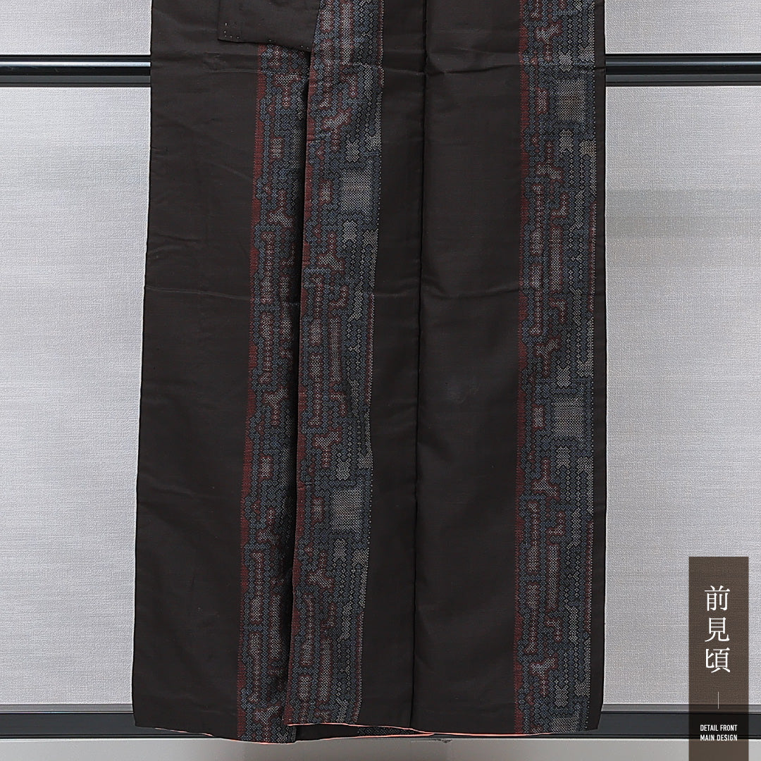 大島紬 袷 身丈149cm 裄丈61cm 正絹 Aランク インフォーマル 広衿 XSサイズ 創作柄 茶系 RP 1223-15150