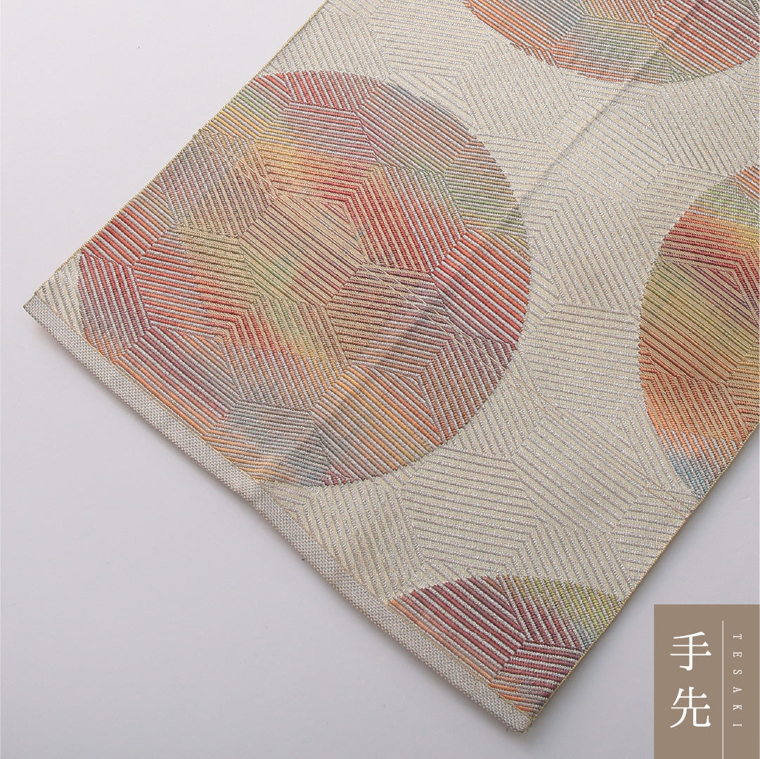 八寸名古屋帯 帯丈340cm カジュアル 開き仕立て 六通 帯芯なし Aランク 正絹 創作柄 クリーム系 1224-03505