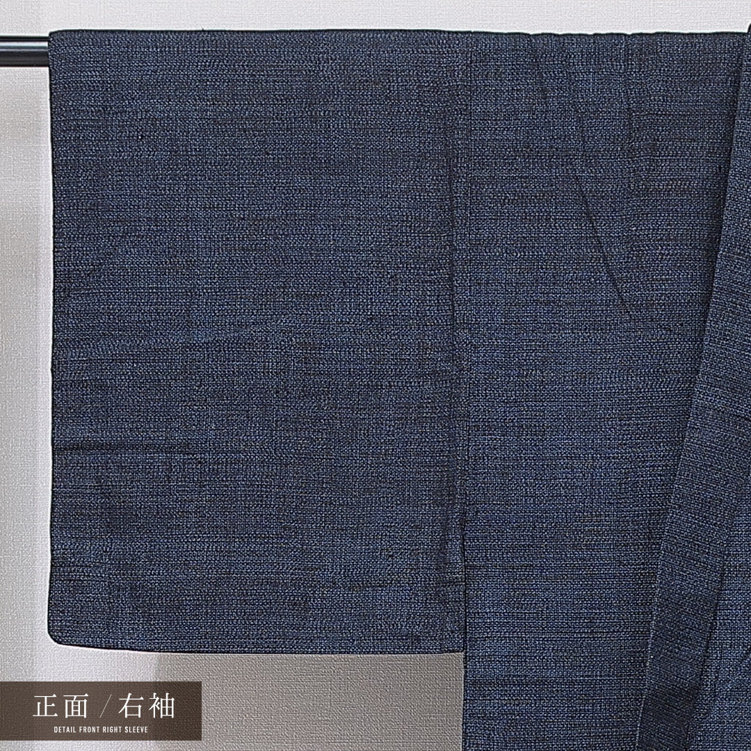 男着物 単衣 身丈139cm 裄丈66cm 正絹 Aランク カジュアル 棒衿 Sサイズ 居敷当て 肩当て 亀甲絣 紺系 RP 1224-15897