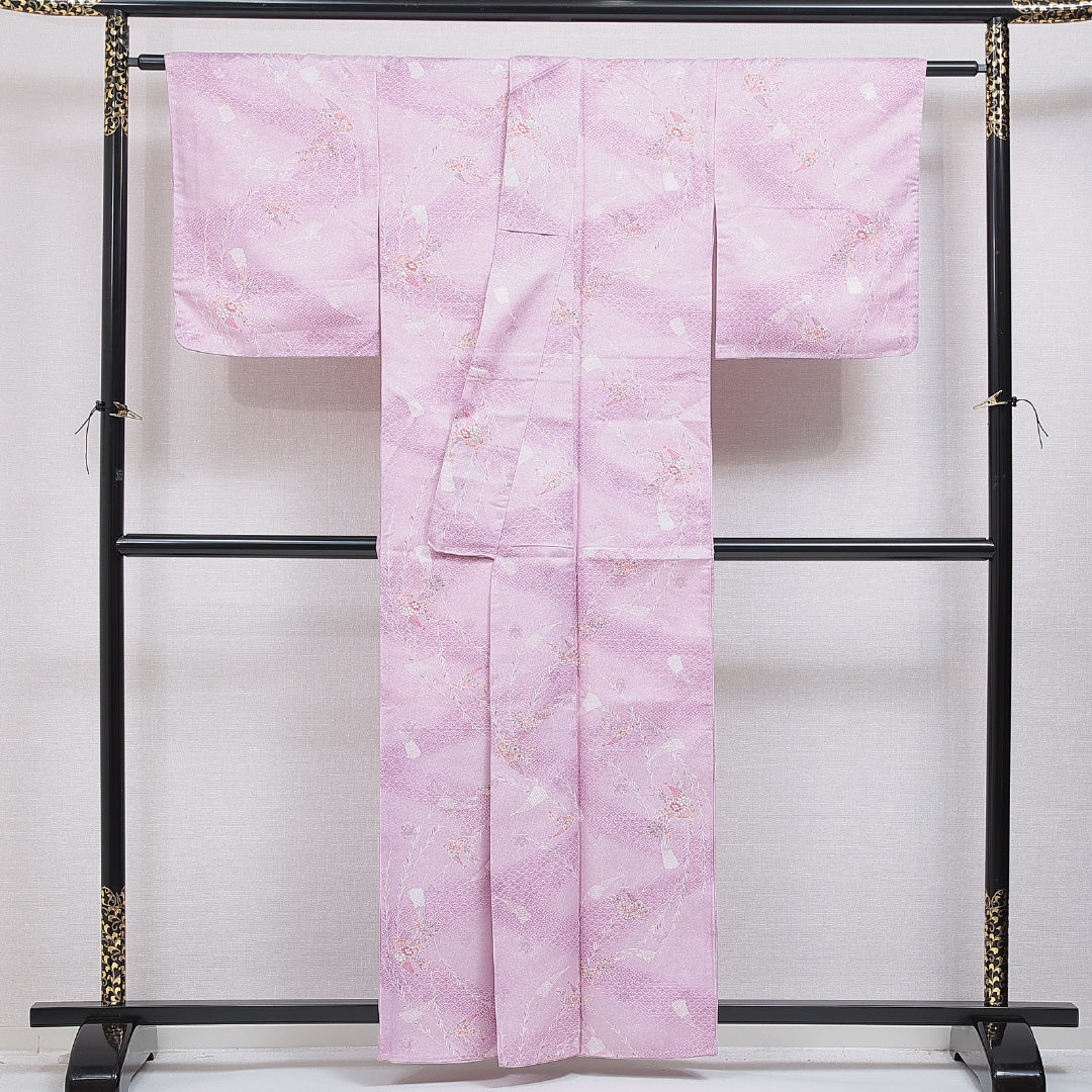 洗える着物 小紋 袷 身丈158cm 裄丈64cm ポリエステル Sランク インフォーマル 広衿 Mサイズ 吉祥文様 紫系 RP 1221-15981