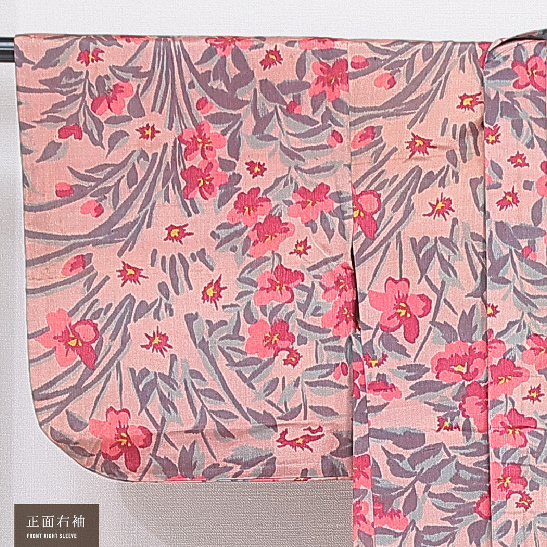 アンティーク 羽織(紬) 袷 身丈83cm 裄丈64cm 正絹 Bランク Mサイズ 紐あり 後染め 花柄 ピンク系 1217-16811