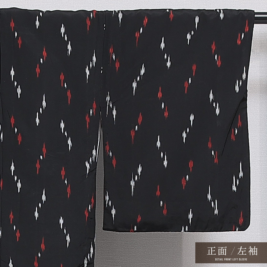 アンティーク お召 袷 身丈143cm 裄丈62cm 正絹 Bランク XSサイズ バチ衿 創作柄 黒系 1265-15967