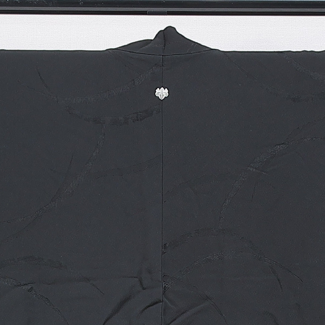 黒羽織 袷 身丈76cm 裄丈64cm 正絹 Sランク Mサイズ 一つ紋(五三桐) セミフォーマル 紋意匠 芝草 黒系 1217-16818