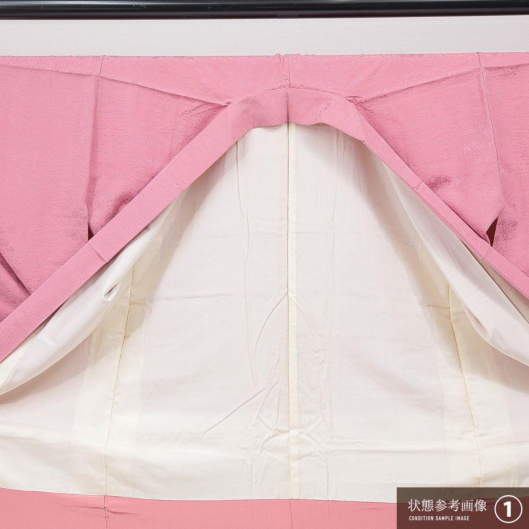 色無地 袷 身丈145cm 裄丈60cm 正絹 Aランク 紋意匠 (古典柄) インフォーマル バチ衿 XSサイズ 無地 ピンク系 RP 1219-15858