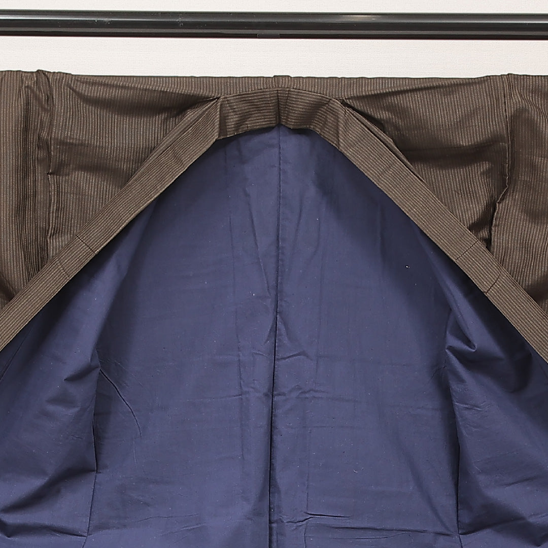 男着物 袷 身丈138cm 裄丈63cm 正絹 Aランク カジュアル 棒衿 Sサイズ 縞 茶系 RP 1224-16923
