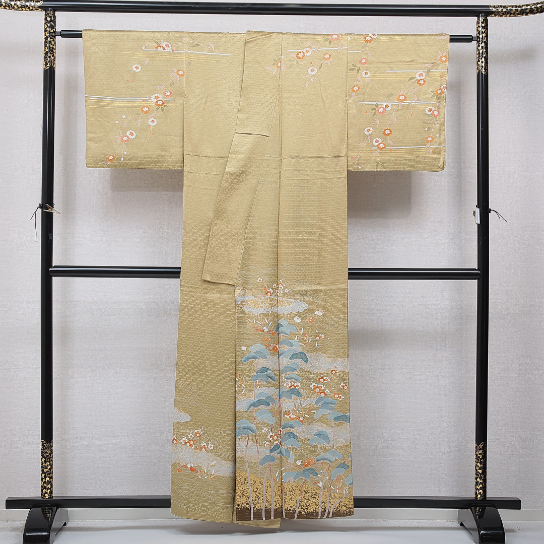 付下げ 袷 身丈156cm 裄丈63cm 正絹 Sランク インフォーマル 広衿 Mサイズ 金彩 雲取り 松 金系 RP 1218-15720