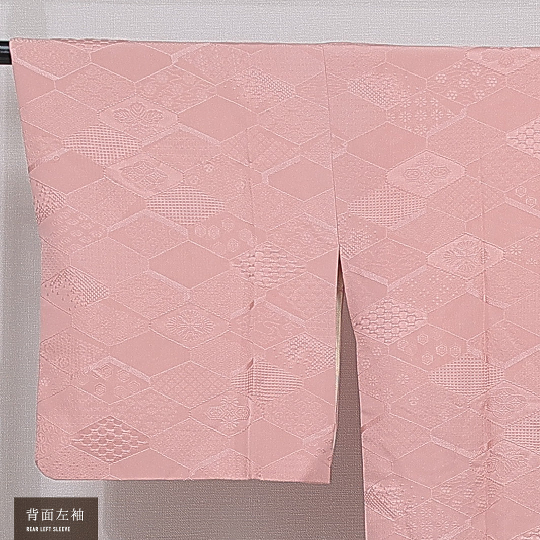 道行コート 袷 身丈86cm 裄丈62cm 正絹 Aランク セミフォーマル Sサイズ ポケットあり 亀甲 梅 ピンク系 RP 1237-15455