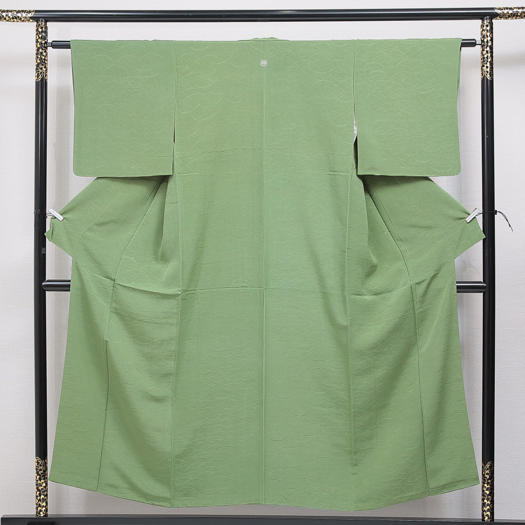 小紋 正絹 ちりめん グリーン系 縞 トールサイズ 身幅ゆったりめ 裄長め 美品 小紋 正絹 ちりめん グリーン系 縞 トールサイズ 身幅ゆったりめ 裄