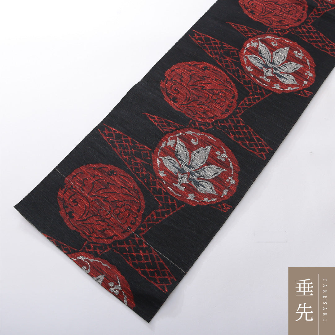 八寸名古屋帯(紬) 帯丈325cm カジュアル 松葉仕立て 六通 Aランク 正絹 創作柄 黒系 1224-03944
