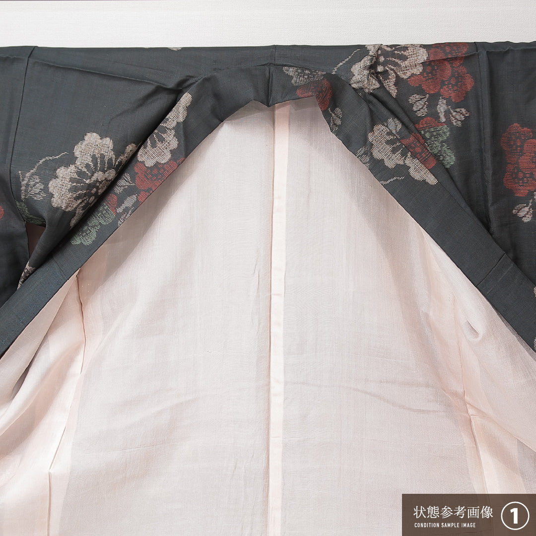 紬 袷 身丈152cm 裄丈62cm 正絹 Aランク カジュアル バチ衿 Sサイズ 梅 黒系 RP 1223-15224