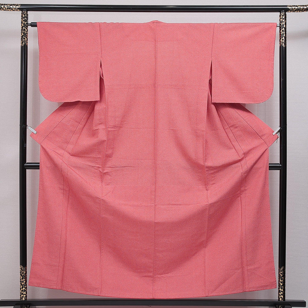 江戸小紋(鮫) 洗える着物 胴抜き 身丈158cm 裄丈64cm ポリエステル Sランク Mサイズ バチ衿 インフォーマル 赤系 1262-16410