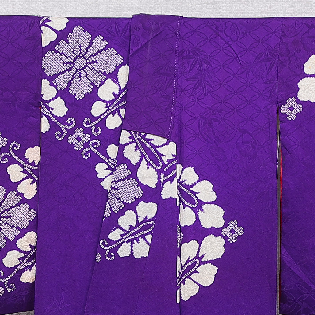 アンティーク 小紋 袷 身丈156cm 裄丈62cm 正絹 Bランク Mサイズ 広衿 一つ紋(剣片喰) 紋意匠 七宝 菊 紫系 1215-15519