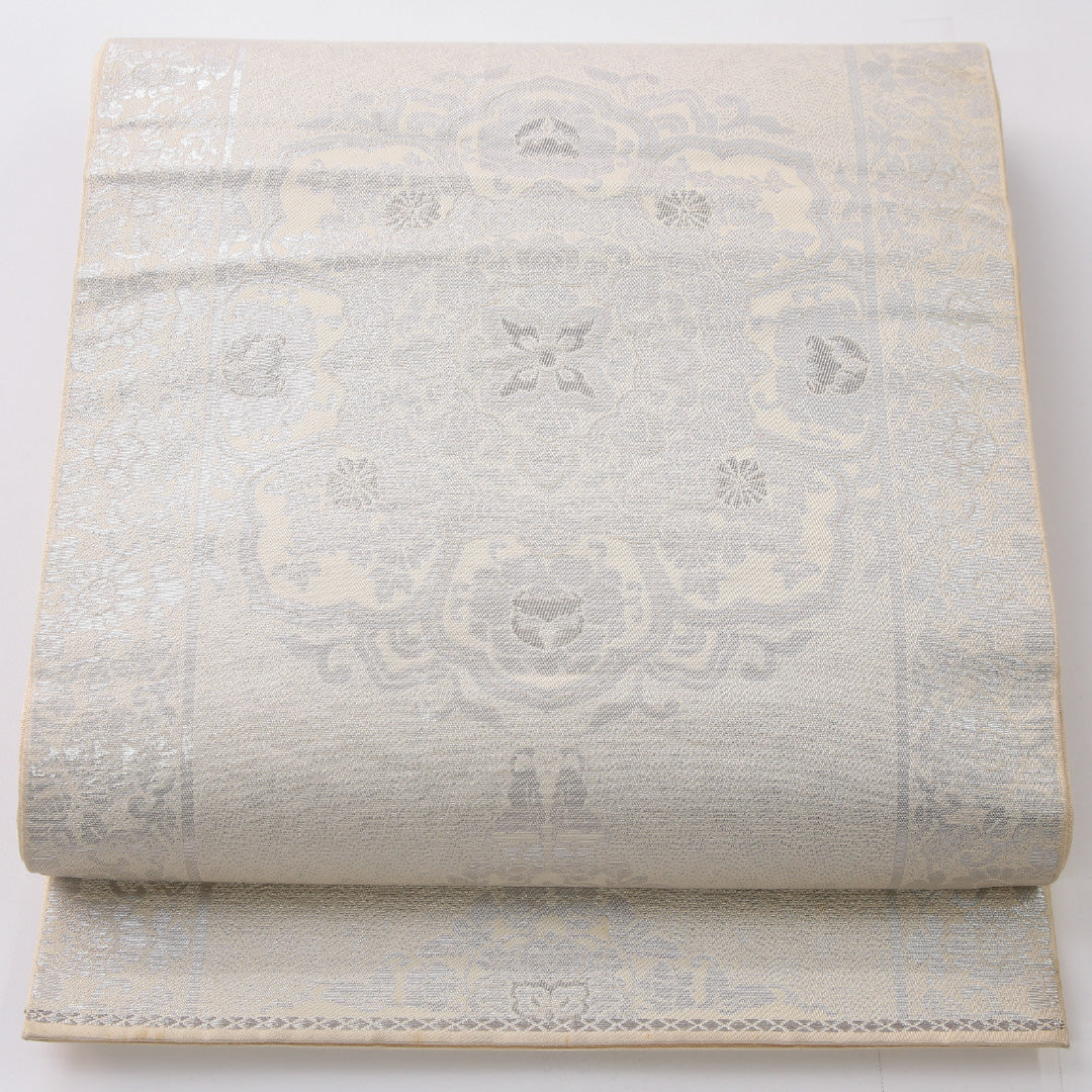 袋帯 帯丈412cm フォーマル 六通 帯芯なし Cランク 正絹 宝相華 クリーム系 1223-02233