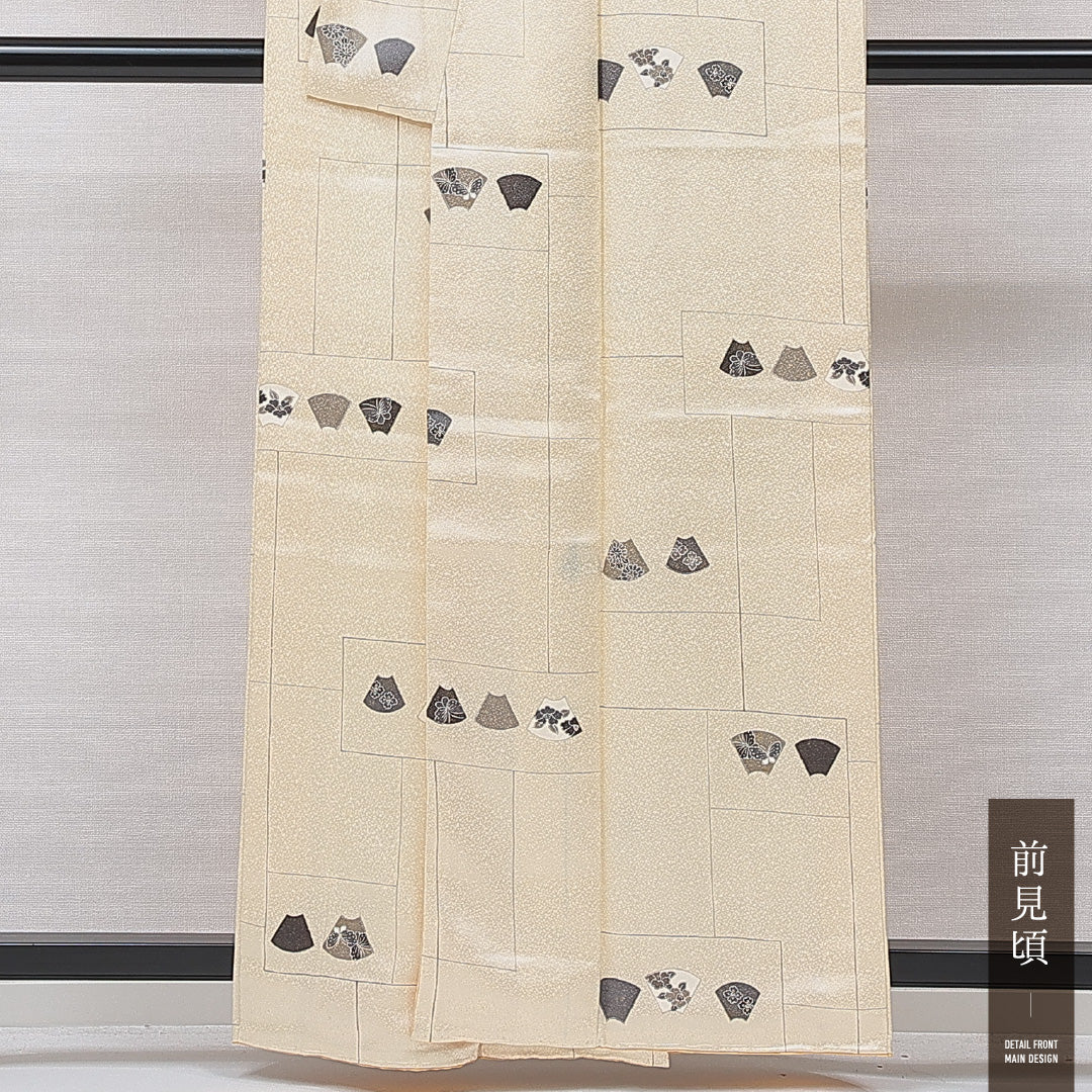 小紋 袷 身丈159cm 裄丈64cm 正絹 Sランク インフォーマル 広衿 Mサイズ 扇 花菱 クリーム系 RP 1221-15875