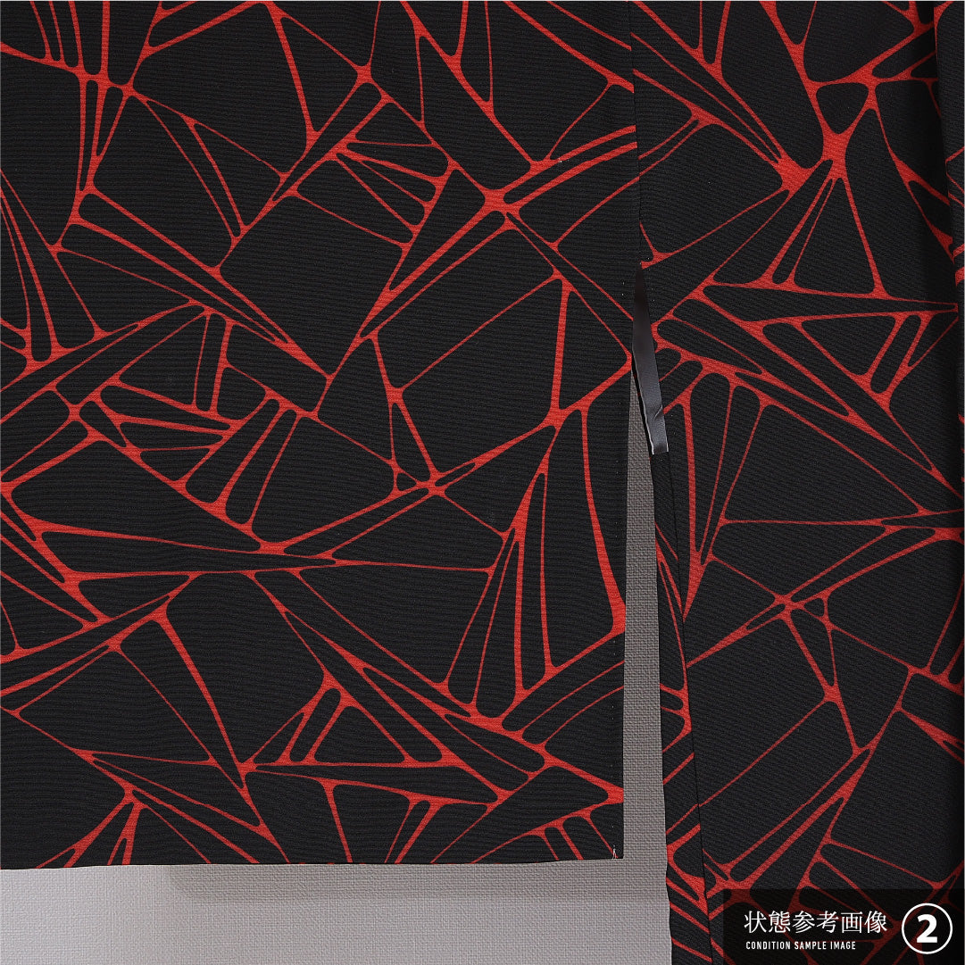 羽織 袷 身丈74cm 裄丈63cm 正絹 Bランク Sサイズ カジュアル 紐あり ちりめん 抽象柄 黒系 1217-16158