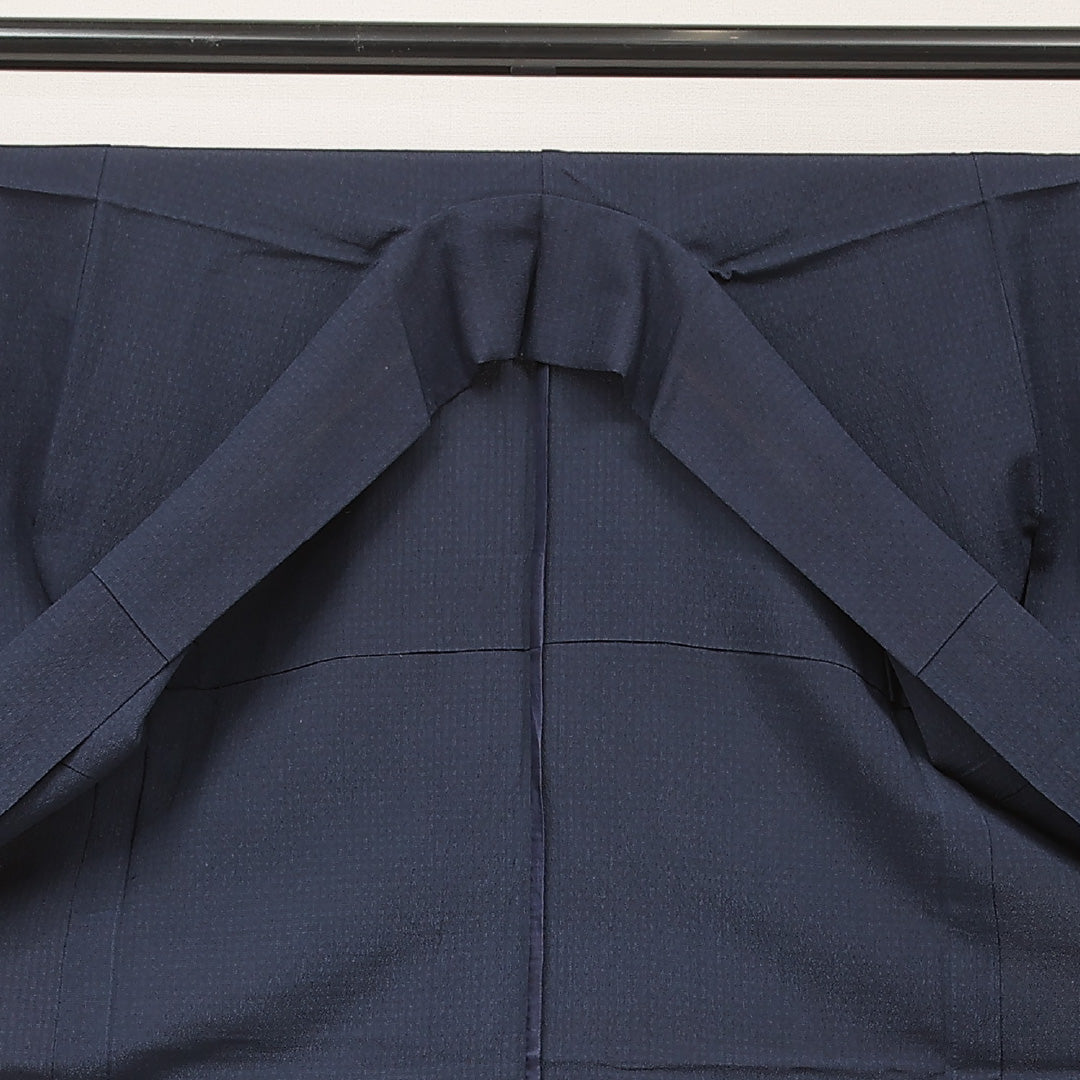 色無地(お召) 単衣 身丈151cm 裄丈64cm 正絹 Cランク Sサイズ 広衿 インフォーマル 無地 紺系 1214-16913