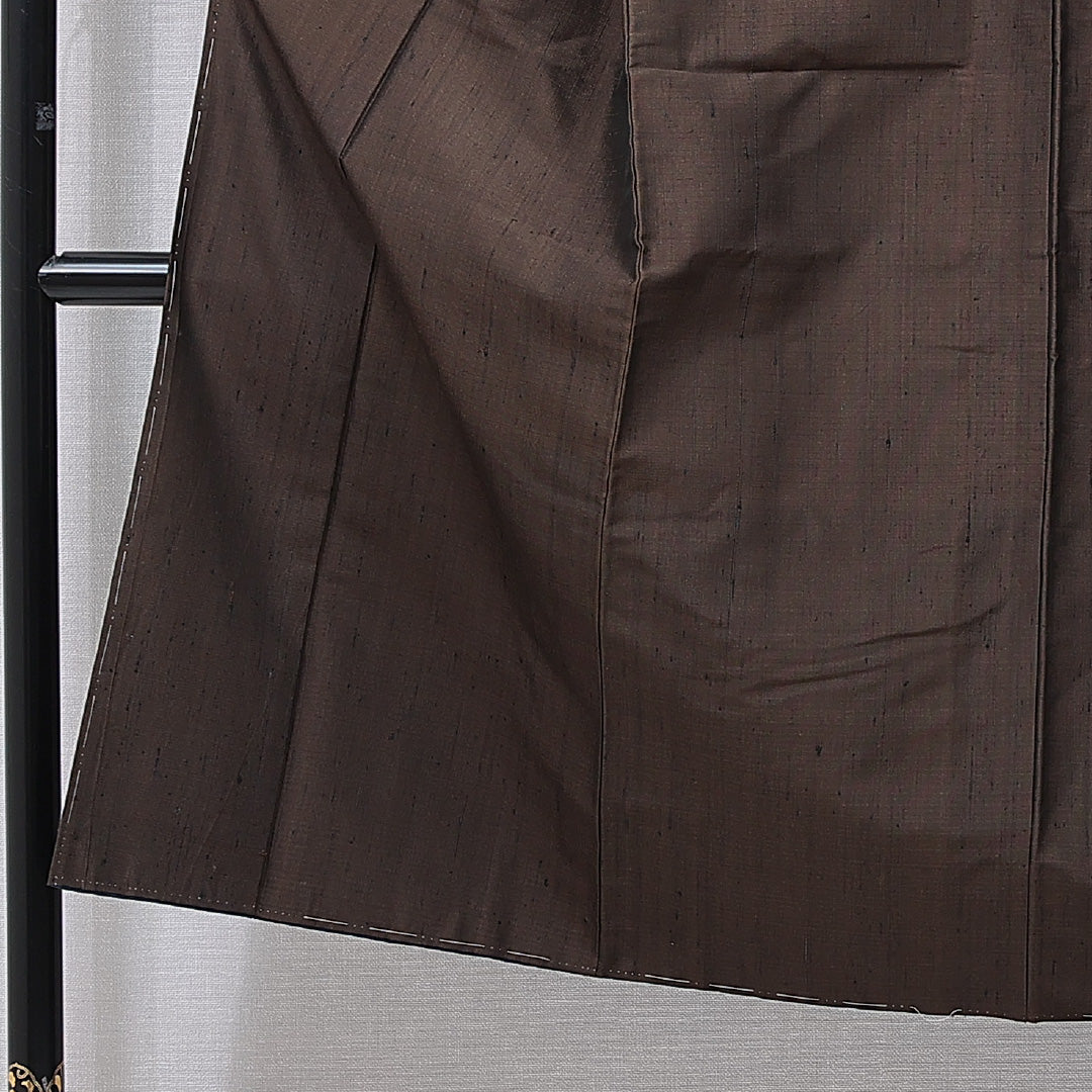男着物 袷 身丈134cm 裄丈66cm 正絹 Cランク カジュアル 棒衿 XSサイズ 無地 茶系 LP 1224-15758