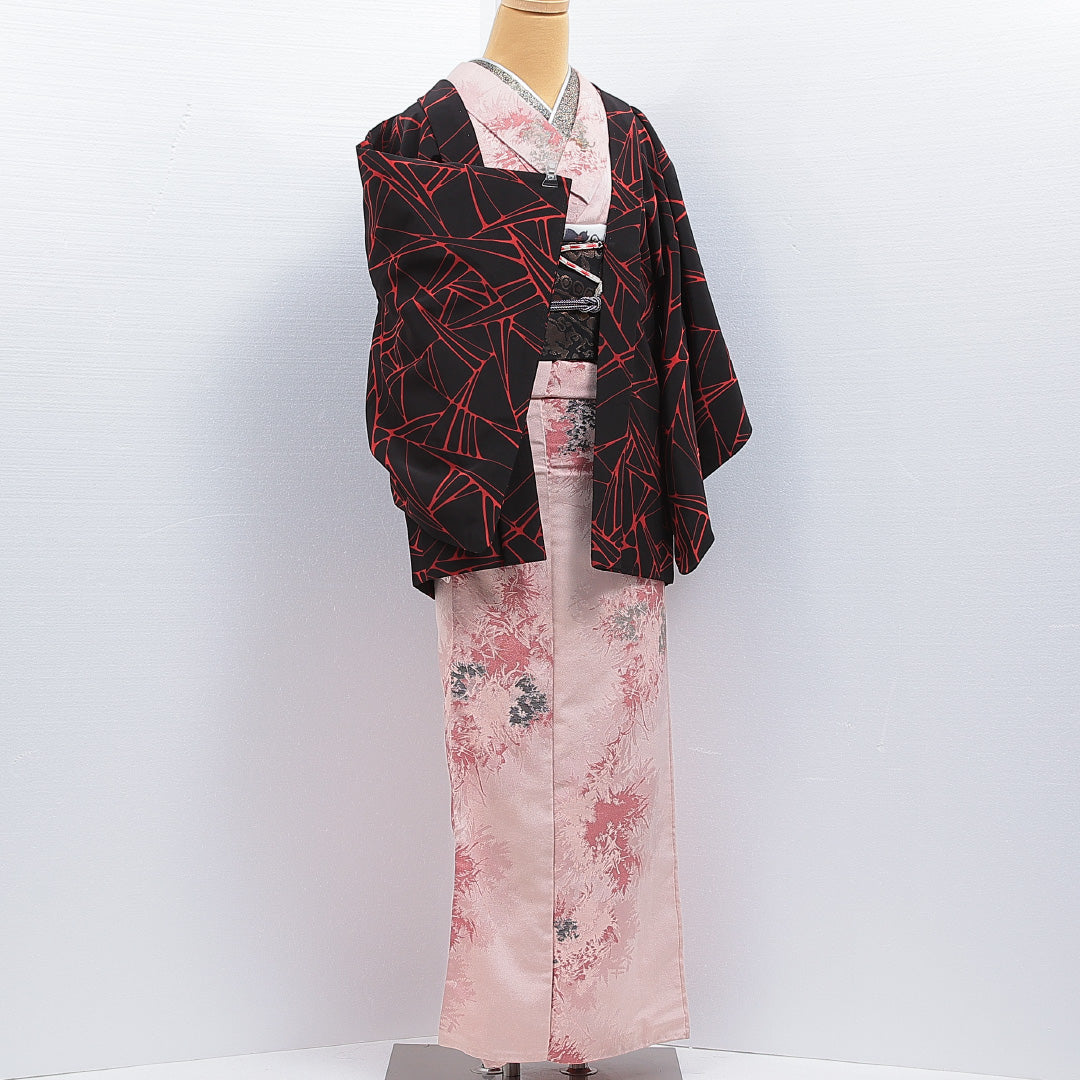 羽織 袷 身丈74cm 裄丈63cm 正絹 Bランク Sサイズ カジュアル 紐あり ちりめん 抽象柄 黒系 1217-16158