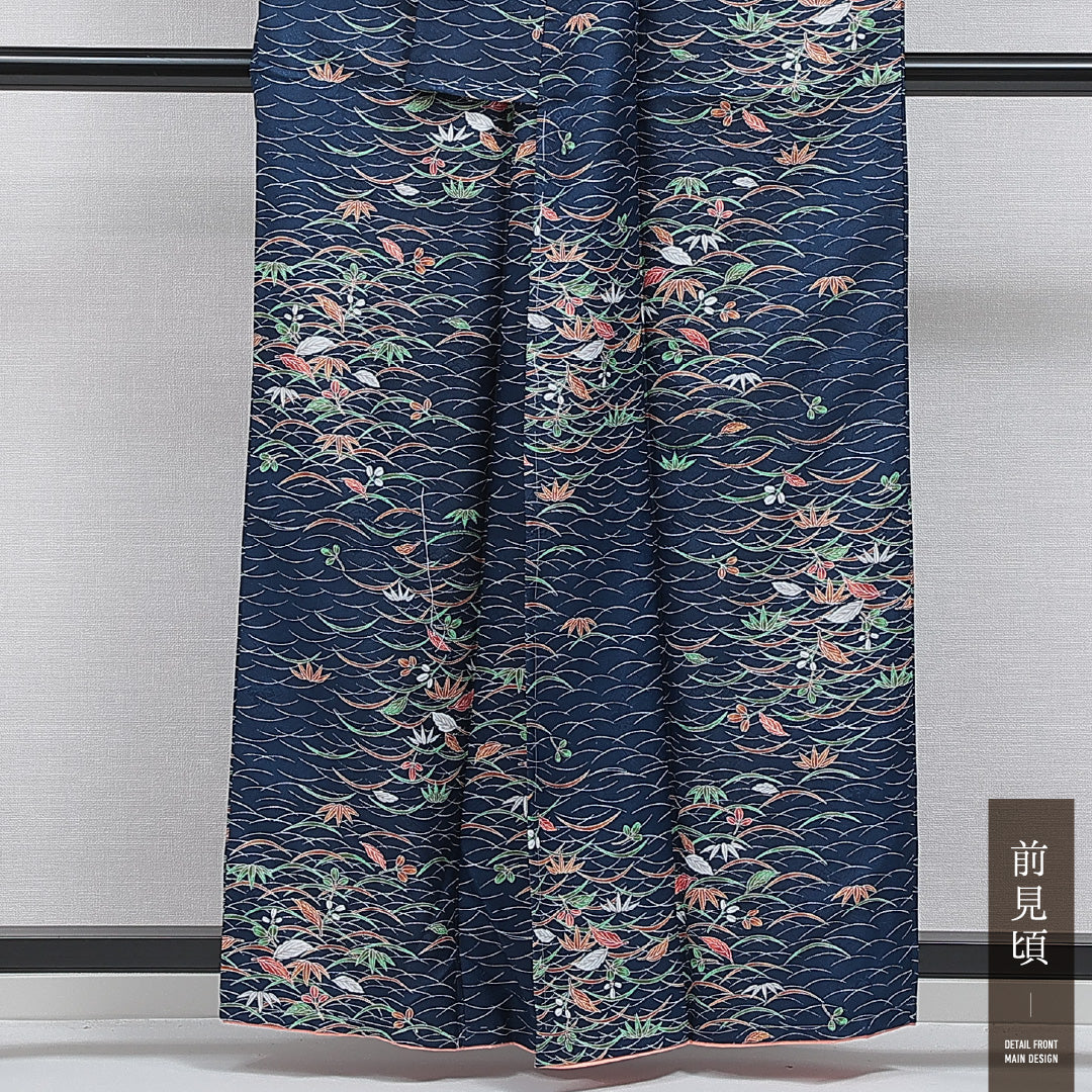 小紋 袷 身丈158cm 裄丈63cm 正絹 Sランク インフォーマル 広衿 Mサイズ 芝草 笹 紺系 RP 1221-16048