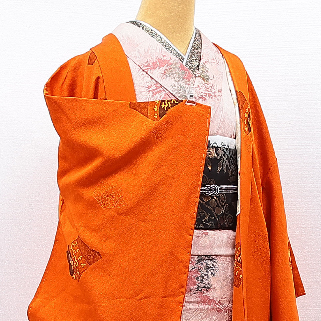 羽織 袷 身丈84cm 裄丈65cm 正絹 Sランク カジュアル Mサイズ 織り出し 唐草 朱系 RP 1232-15253