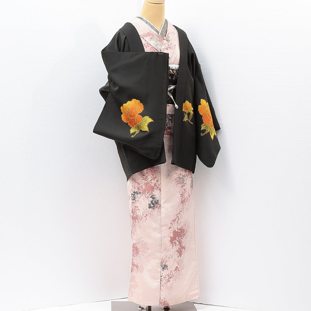 絵羽羽織 袷 身丈75cm 裄丈65cm 正絹 Sランク インフォーマル Mサイズ 紐あり 牡丹 黒系 M4 1234-15299