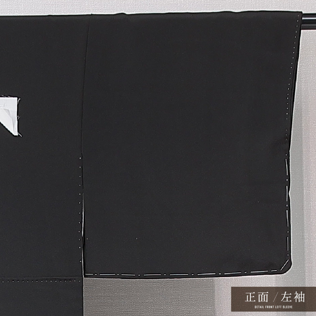 新古品 黒留袖 袷 身丈156cm 裄丈62cm 五つ紋 下がり藤 フォーマル Nランク Mサイズ 正絹 比翼仕立て 広衿 尾長鳥 菊 松 落款 しつけ糸 1211-F0656