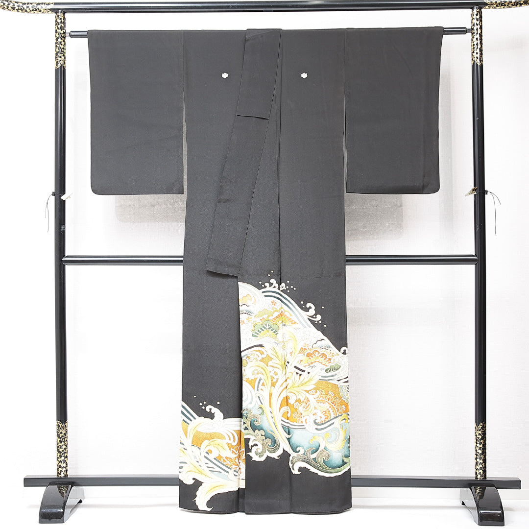 黒留袖 袷 身丈160cm 裄丈62cm 五つ紋 五三桐 フォーマル Cランク Lサイズ ポリエステル 洗える着物 広衿 唐華 松 刺繍 1211-F0710