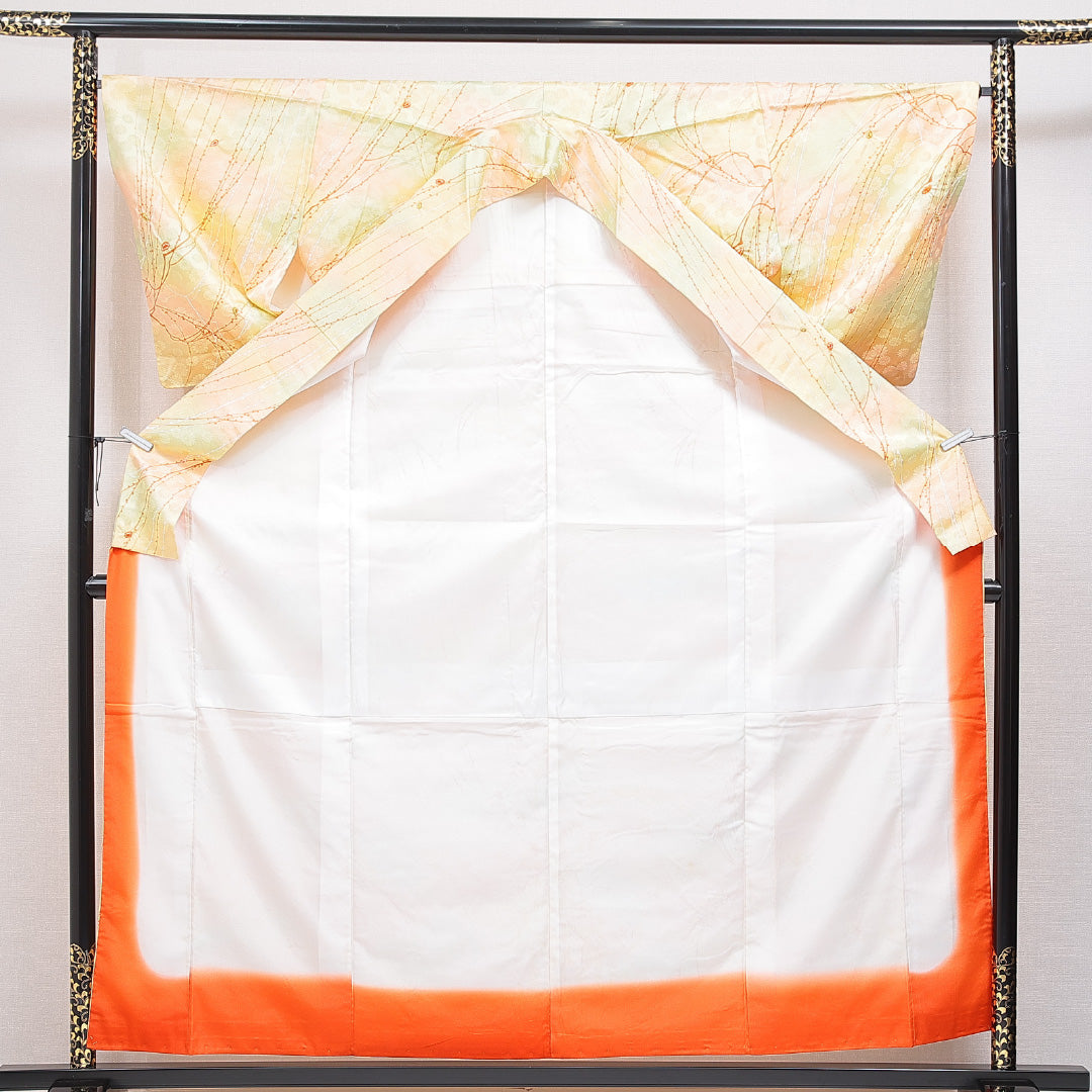 洗える着物 小紋 袷 身丈159cm 裄丈66cm ポリエステル Sランク 紋意匠 (菊) インフォーマル バチ衿 Mサイズ 部分絞り 創作柄 黄系 RP 1221-15953
