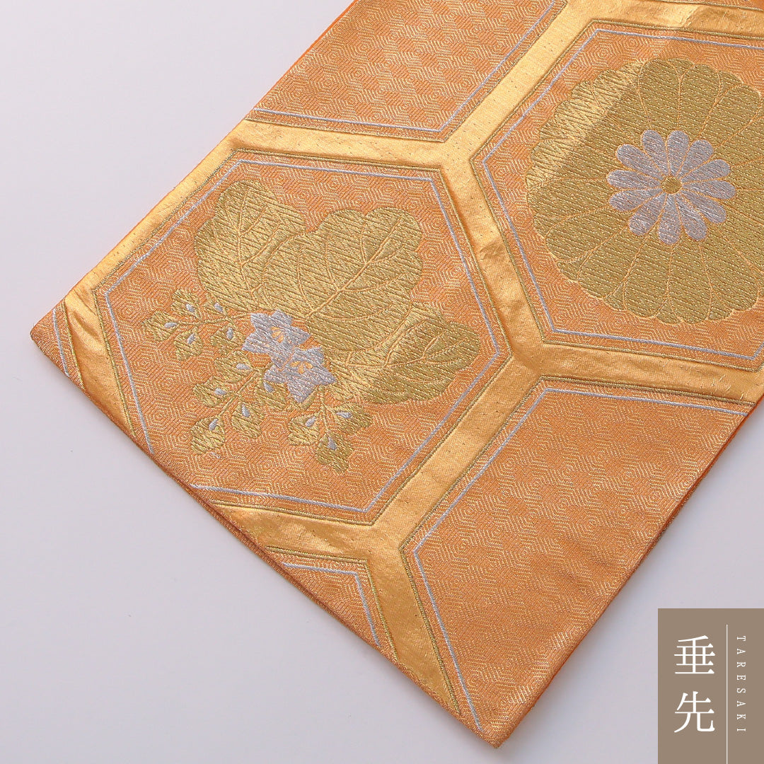 袋帯 帯丈404cm 正絹 六通 帯芯なし フォーマル 亀甲 菊 桐 吉祥文様 朱系 金系 1243-01925
