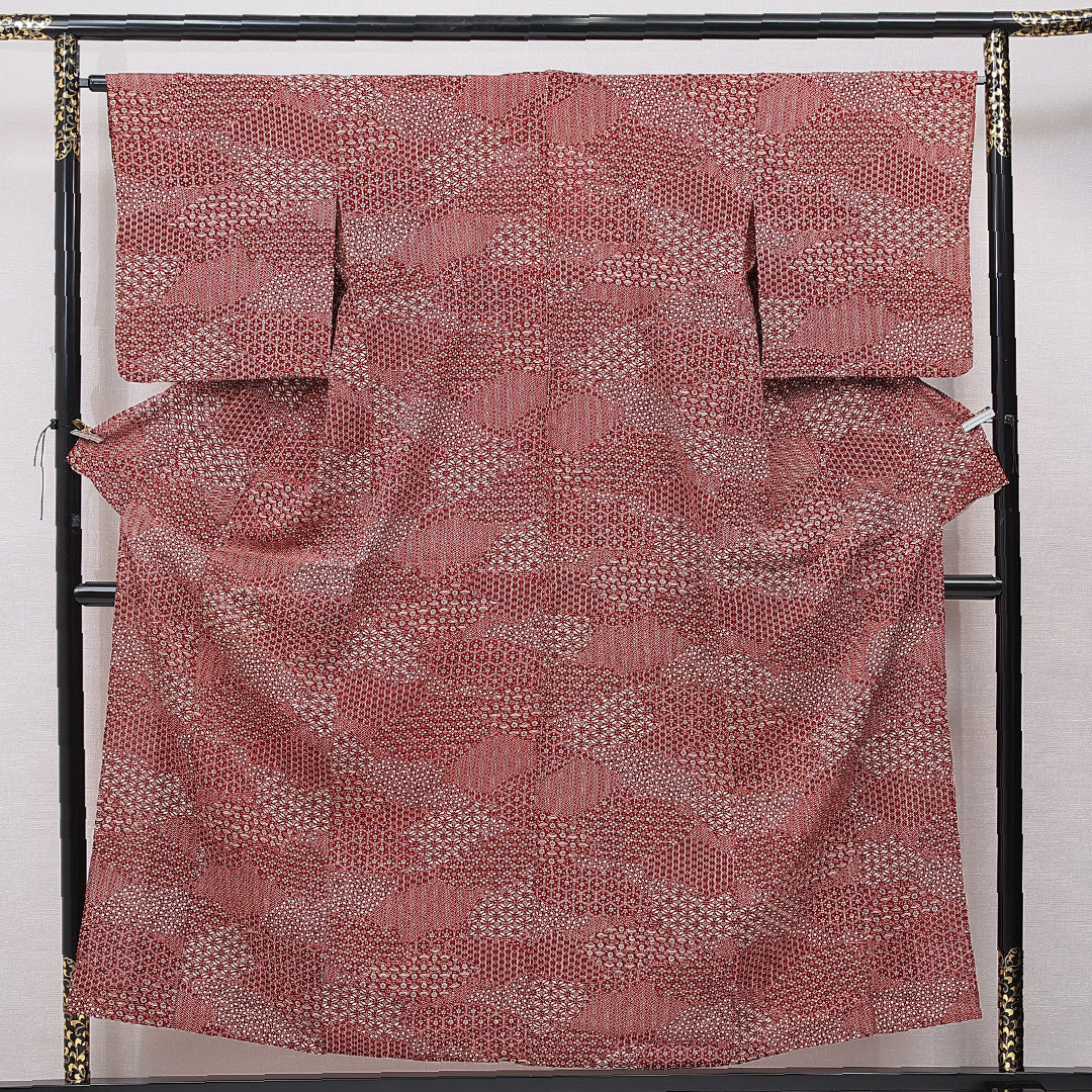 中古・リサイクル 江戸小紋（寄せ柄）】 単衣 身丈154cm 裄丈65cm 正絹