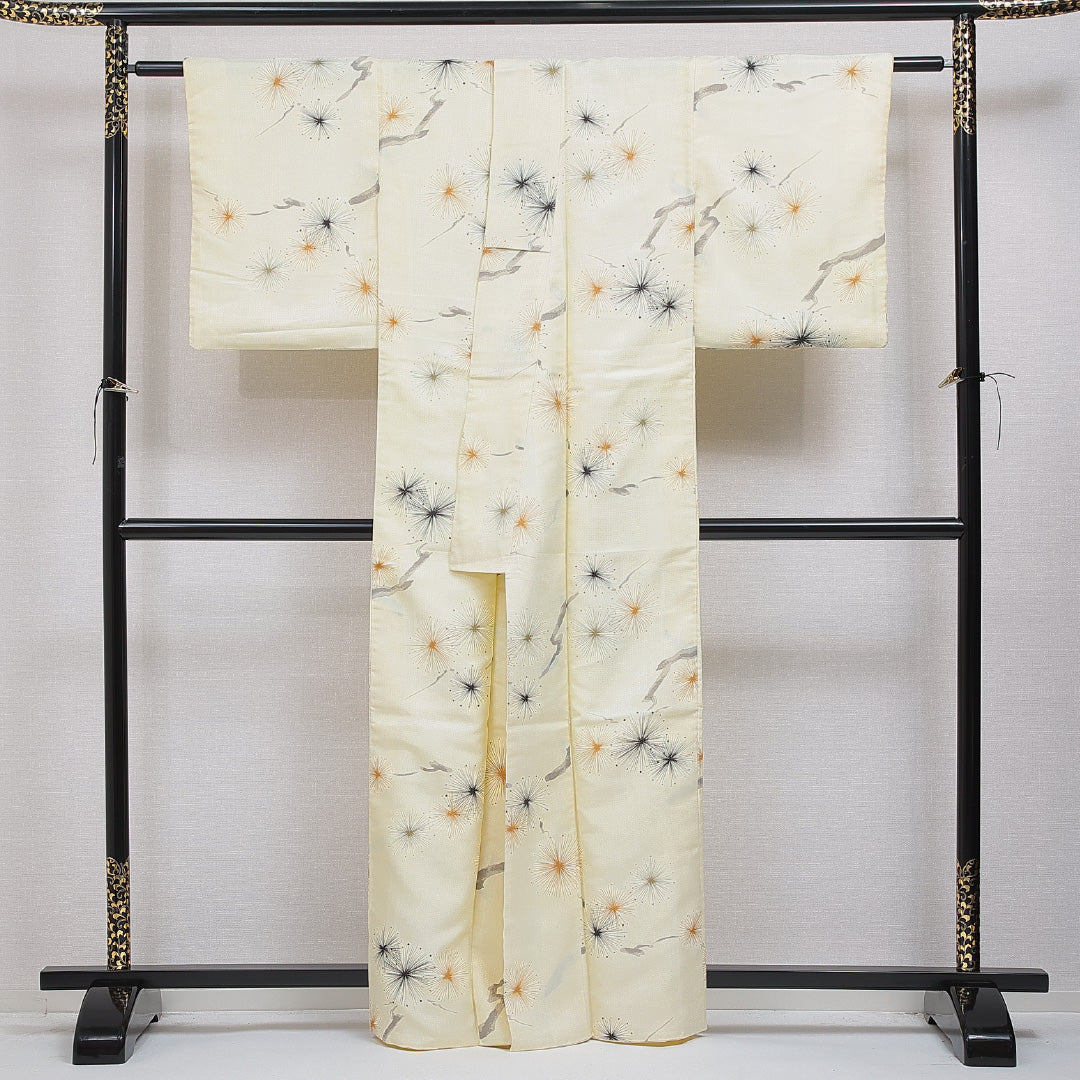 洗える着物 小紋 袷 身丈161cm 裄丈63cm ポリエステル Aランク インフォーマル 広衿 Lサイズ 創作柄 クリーム系 RP 1221-16112