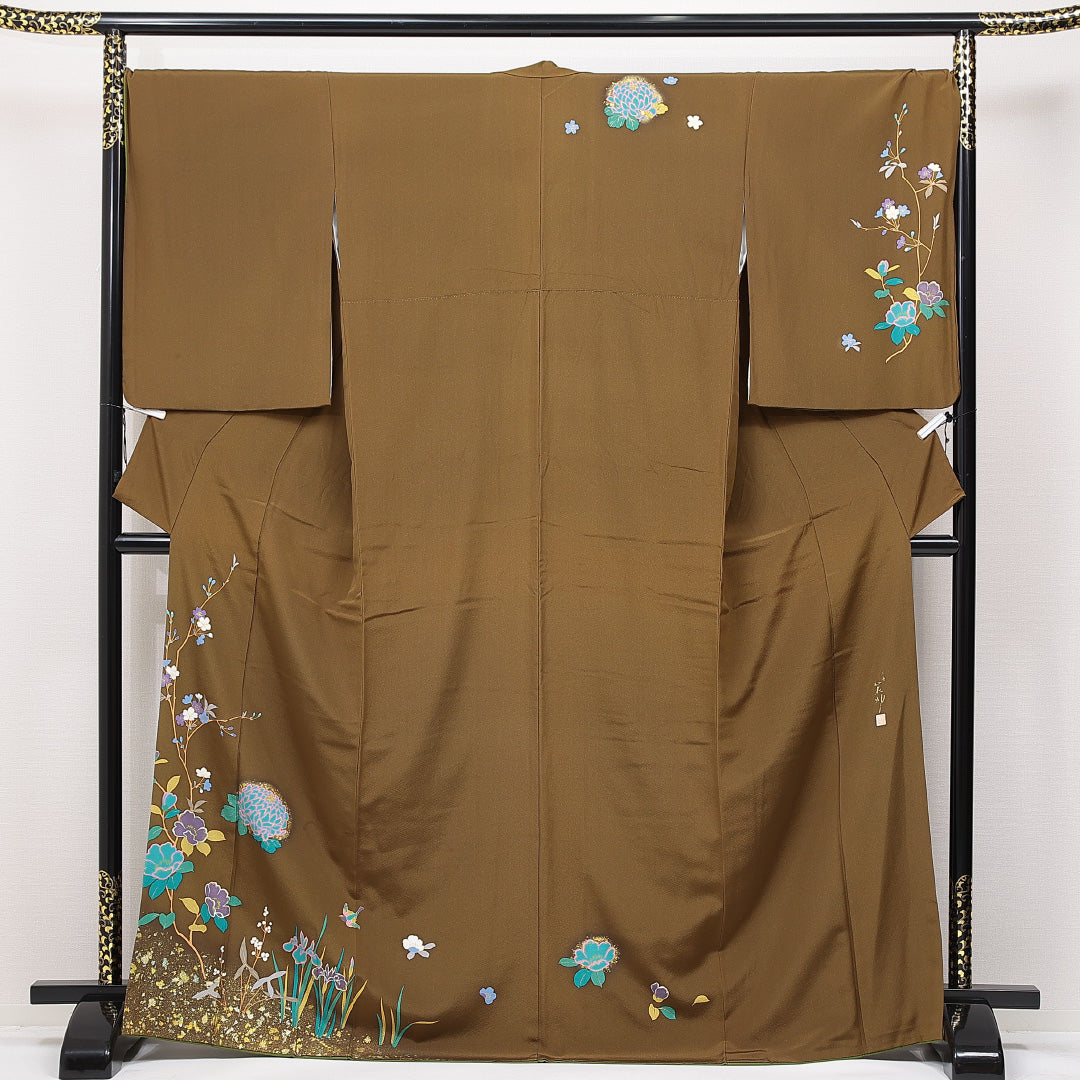 訪問着 袷 身丈169cm 裄丈70cm 正絹 Cランク セミフォーマル 広衿 XLサイズ 金彩 作家物 落款 芍薬 華やか 可愛らしい 茶系 RP 1217-15047