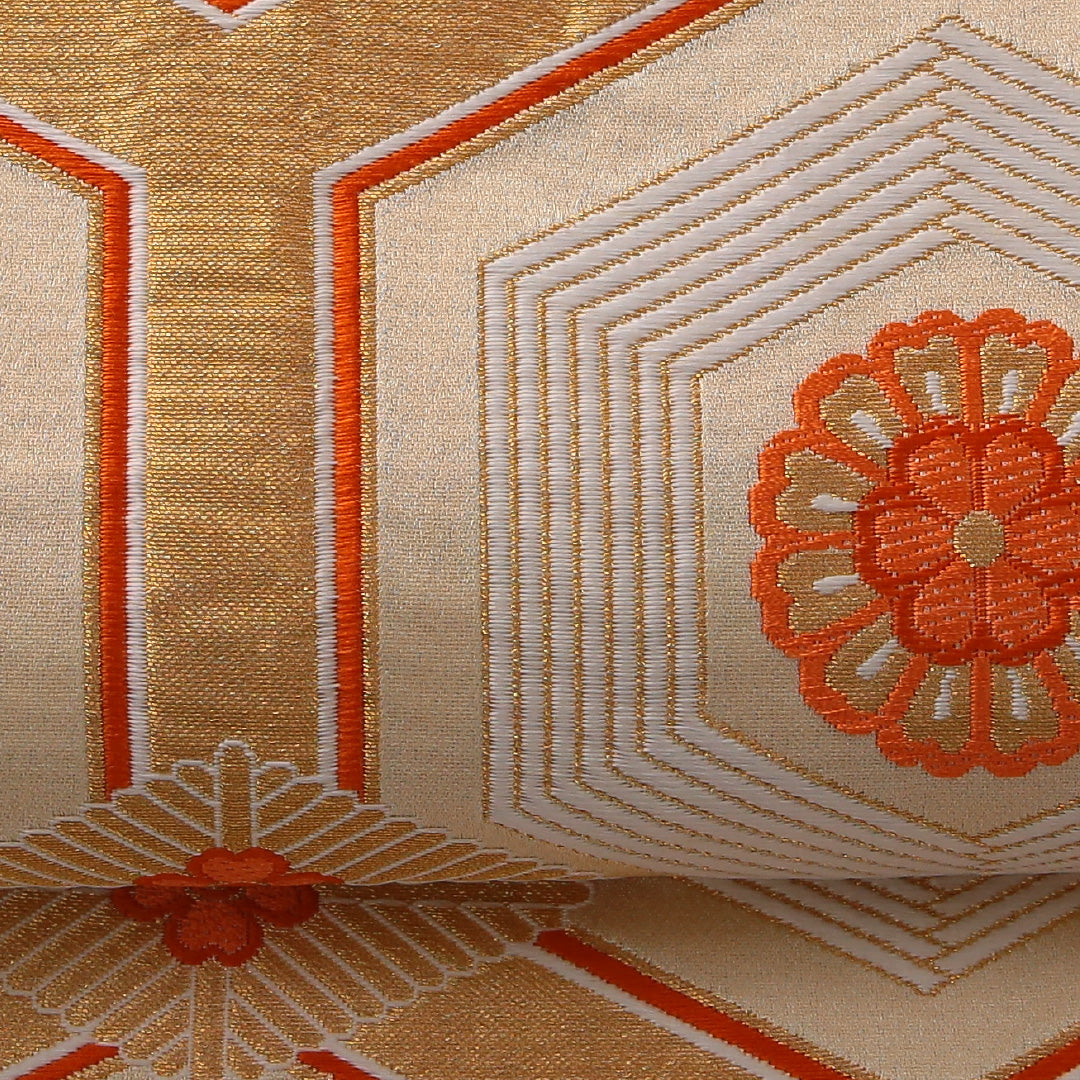 袋帯 帯丈408cm 正絹 六通 フォーマル 亀甲 菊 吉祥文様 クリーム系 金系 1243-01967