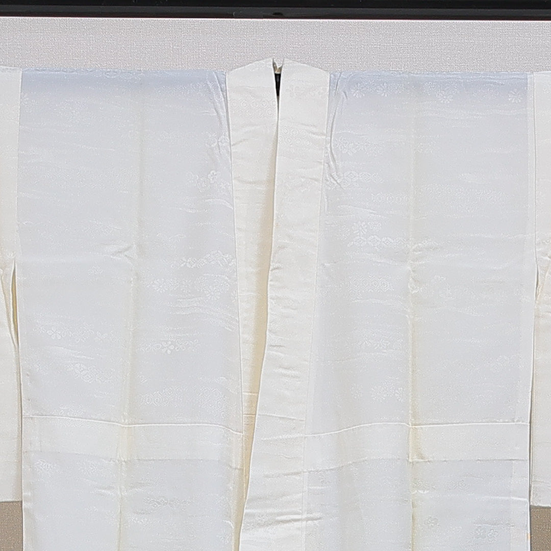 洗える着物 長襦袢 無双袖 身丈135cm 裄丈62cm ポリエステル Bランク XLサイズ 吉祥文様 クリーム系 RP 1239-16538