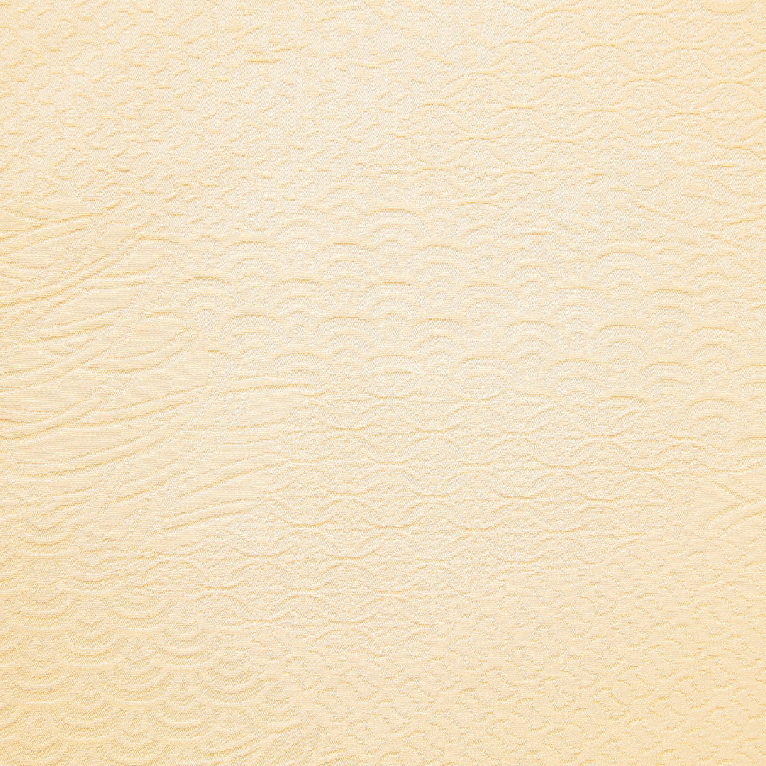 色無地 袷 身丈155cm 裄丈62cm 正絹 Cランク 紋意匠 (吉祥文様) インフォーマル 広衿 Mサイズ ふくれ織 無地 黄系 HP 1219-15073