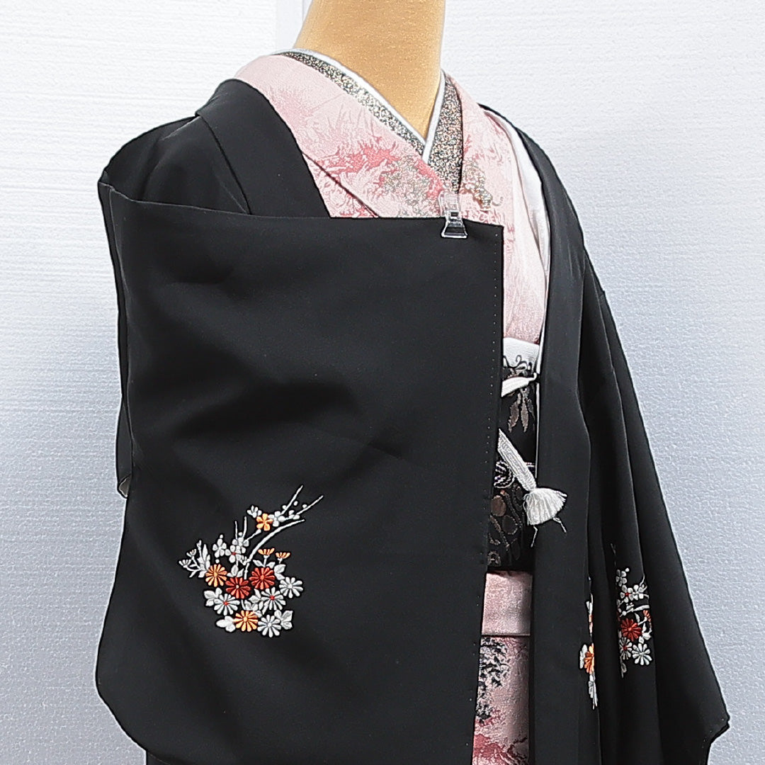 絵羽羽織 袷 身丈79cm 裄丈63cm 正絹 Aランク Sサイズ インフォーマル 紐あり 菊 黒羽織 刺繍 黒系 1217-16153