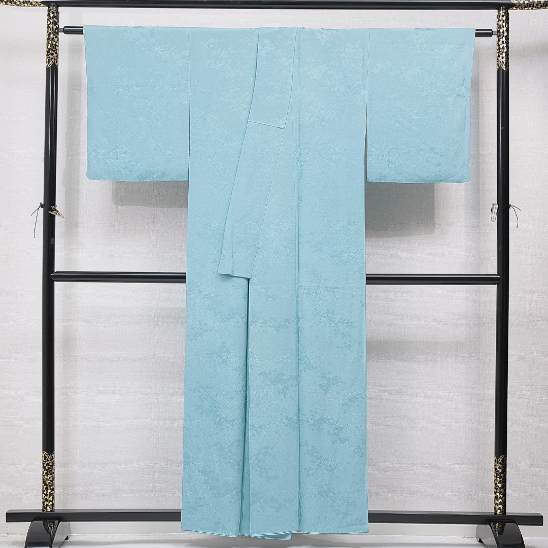 色無地 袷 身丈157cm 裄丈64cm 正絹 Bランク Mサイズ 広衿 一つ紋(橘) セミフォーマル 紋意匠 紅葉 無地 水色系 1214-15670