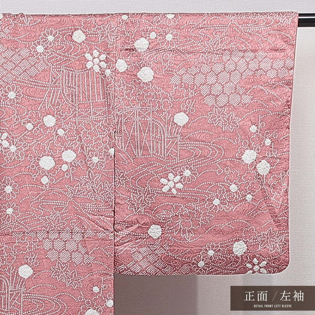 小紋 袷 身丈157cm 裄丈65cm 正絹 Sランク インフォーマル 広衿 Mサイズ 部分絞り 古典柄 ピンク系 RP 1221-15511