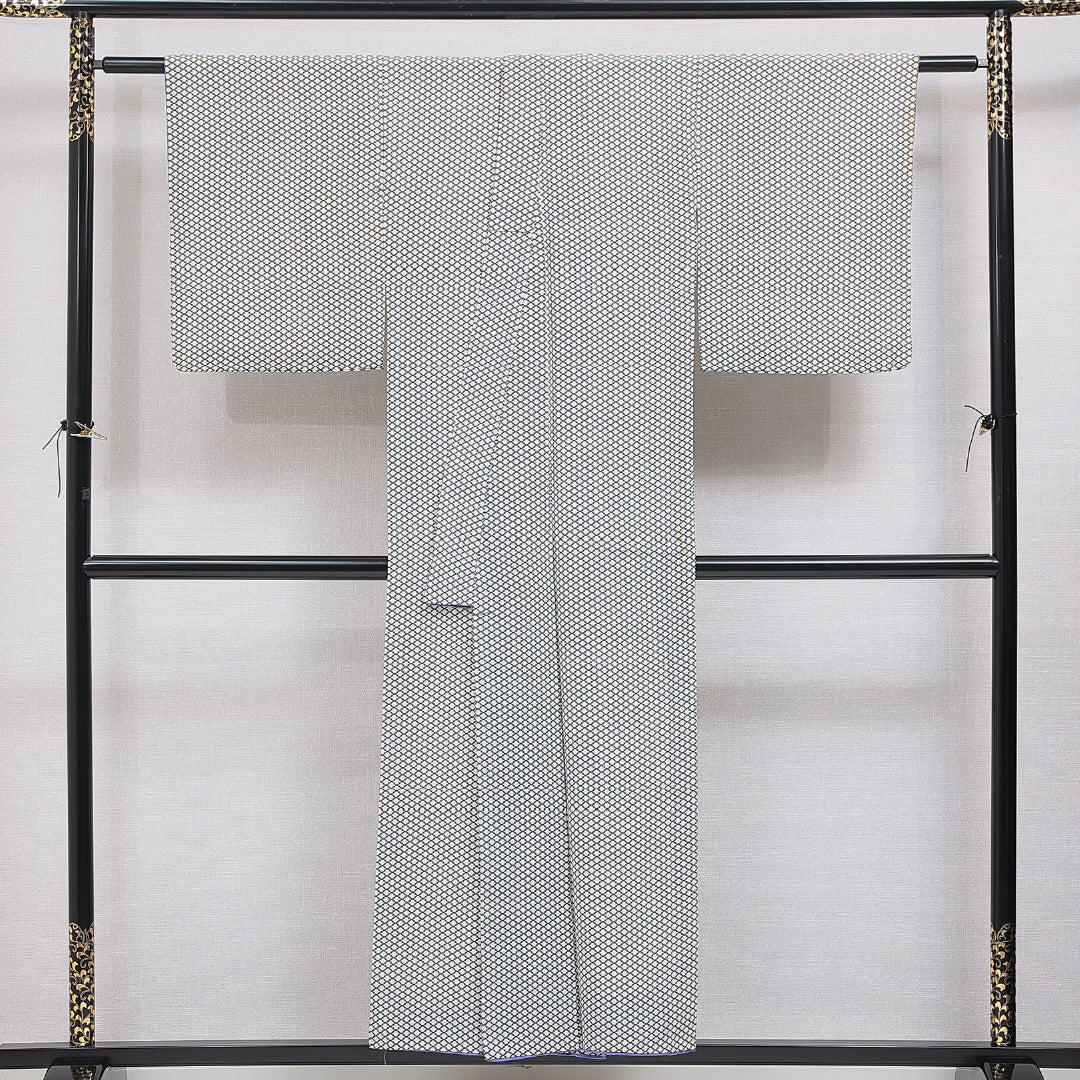 小紋 洗える着物 袷 身丈151cm 裄丈64cm ポリエステル Cランク Sサイズ バチ衿 インフォーマル 松皮菱 朱系 1215-16344