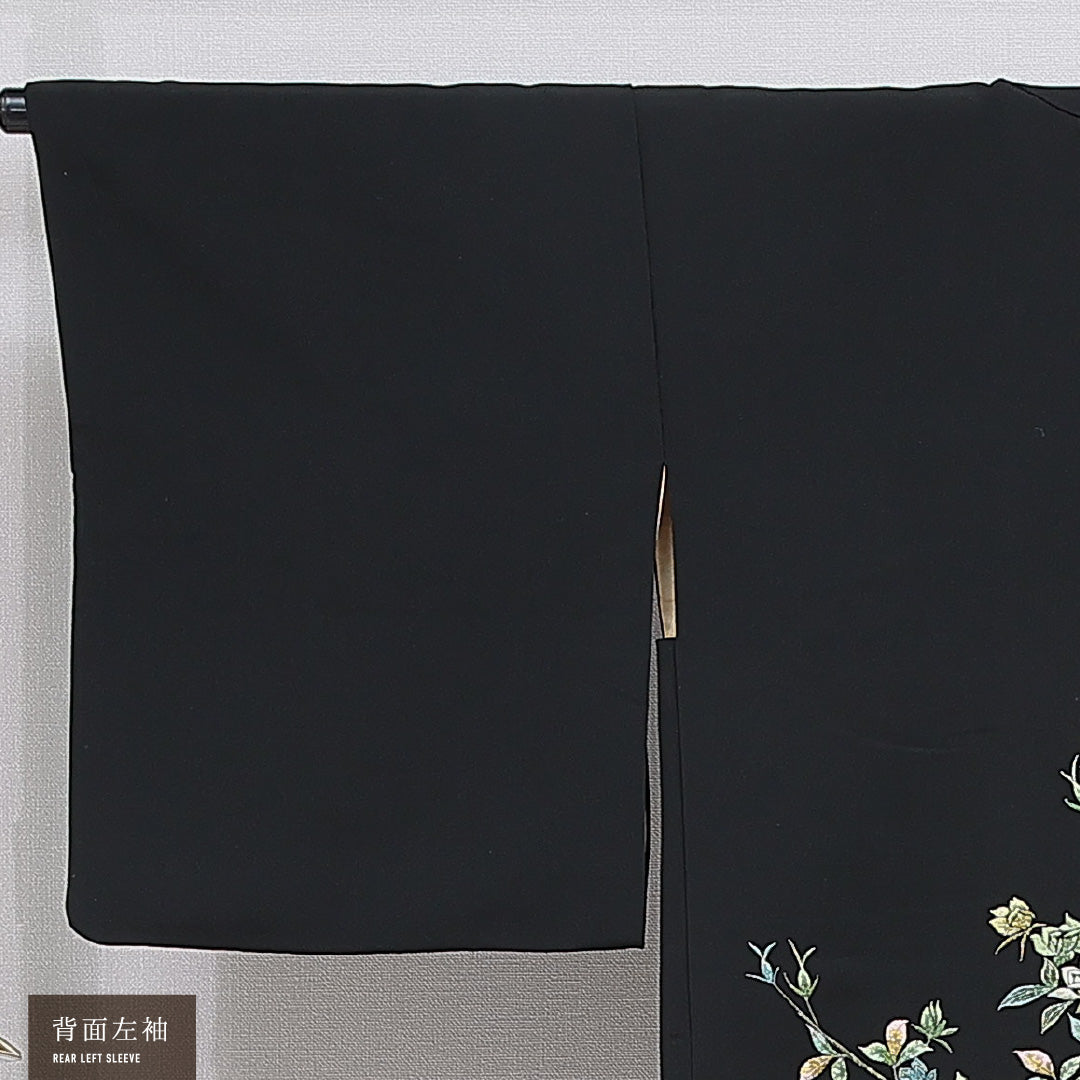 黒羽織 袷 身丈82cm 裄丈65cm 正絹 Aランク Mサイズ インフォーマル 紐あり 薔薇 絵羽羽織 蘇州刺繍 黒系 1217-16155