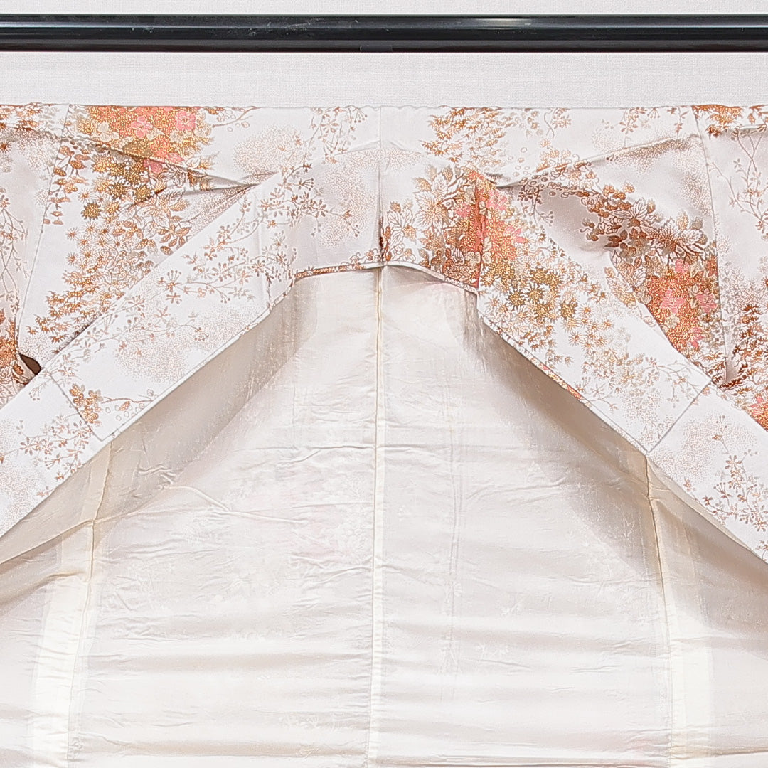 お召 袷 身丈152cm 裄丈63cm 正絹 Cランク Sサイズ 広衿 インフォーマル 牡丹 白系 金系 1265-15742