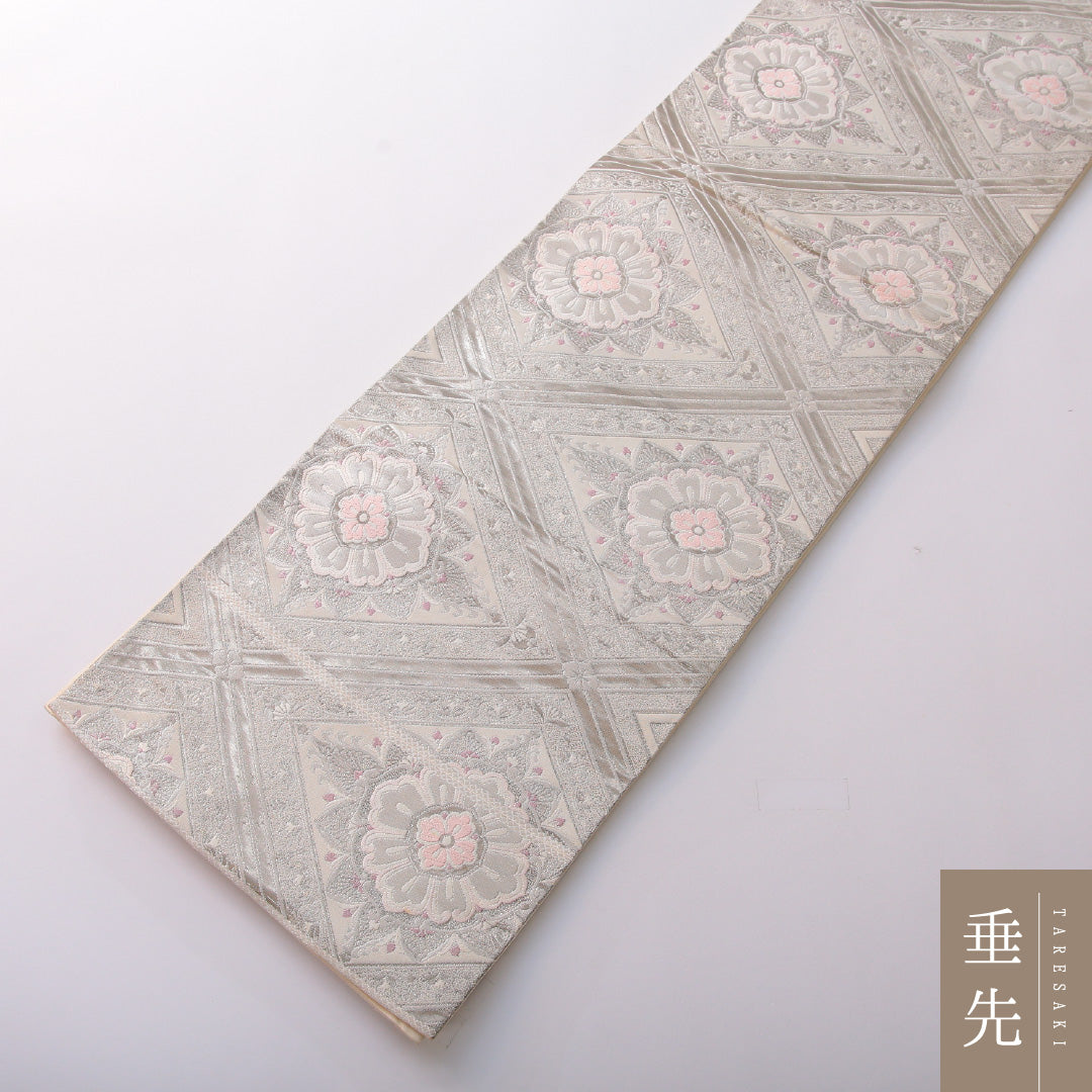袋帯 帯丈426cm 正絹 六通 フォーマル 宝相華 菱つなぎ 銀系 1243-01993