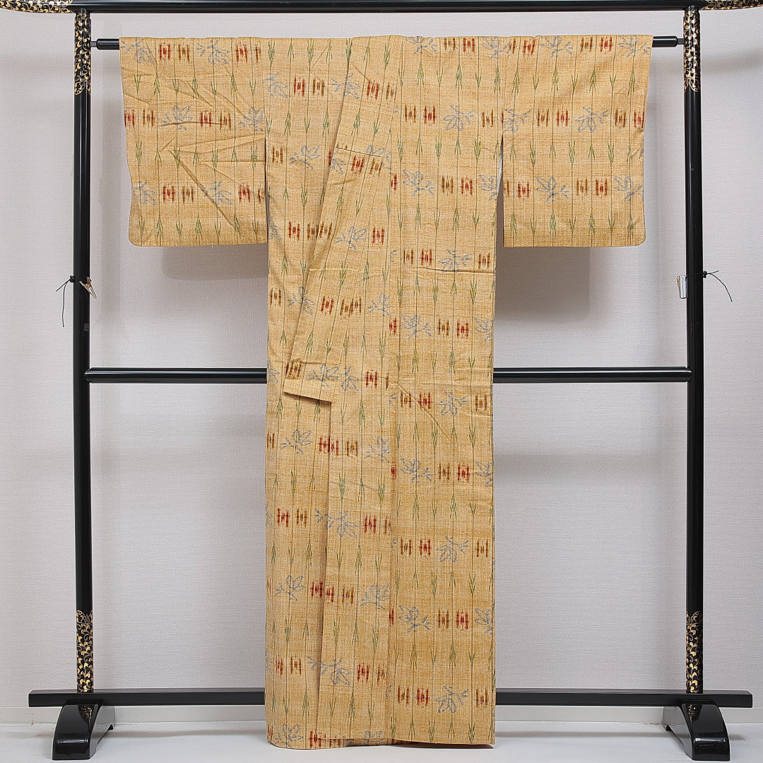 紬 袷 身丈162cm 裄丈65cm 正絹 Sランク カジュアル 広衿 Lサイズ 花柄 ベージュ系 RP 1223-16075