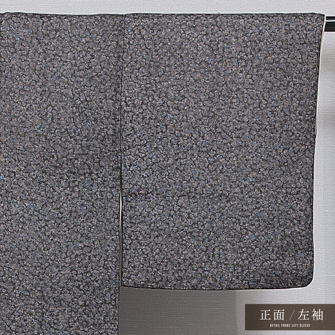 アンティーク 紬 袷 身丈152cm 裄丈64cm 正絹 Aランク バチ衿 Sサイズ 抽象柄 グレー系 RP 1223-15929