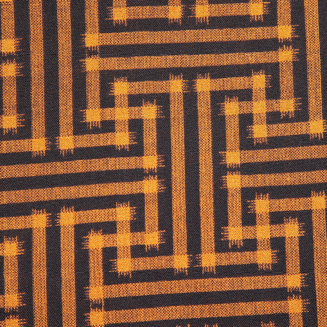 ウールの道中着(紬) 洗える着物 単衣 身丈69cm 裄丈67cm ウール Sランク Mサイズ カジュアル 幾何学柄 朱系 1264-16814