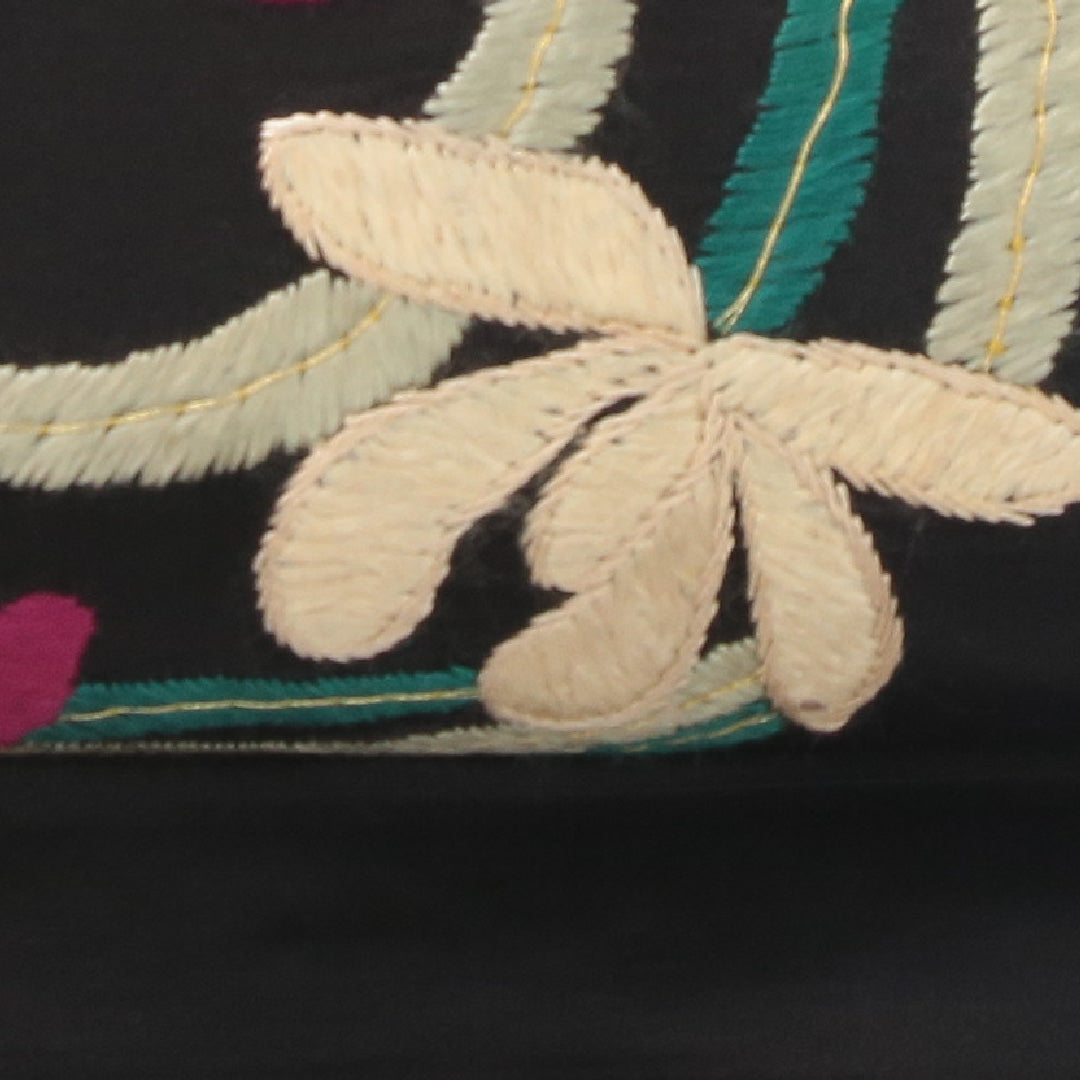 アンティーク 九寸名古屋帯 帯丈333cm 名古屋仕立て ポイント柄 Cランク 正絹 刺繍 金駒刺繍 菊 黒系 1224-04178