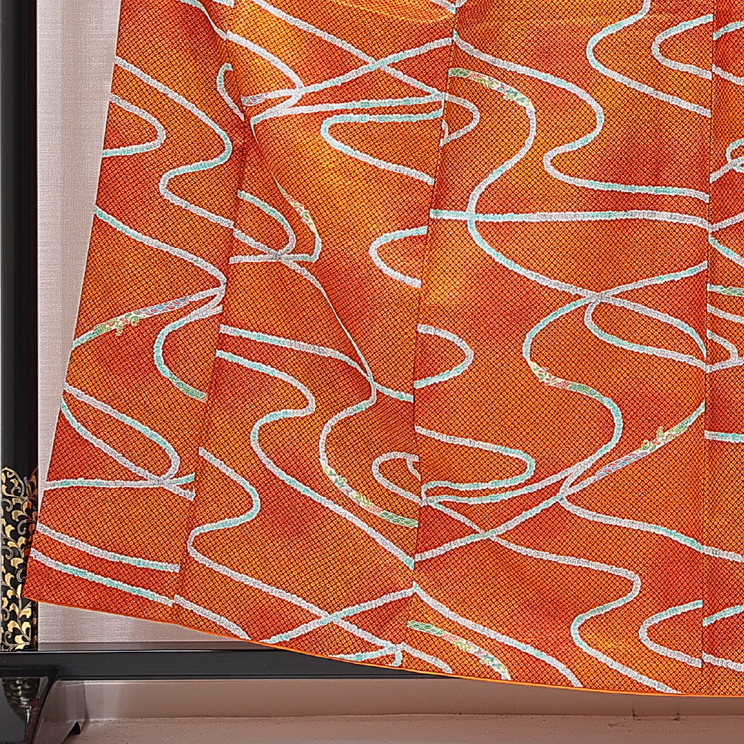 小紋 単衣 身丈158cm 裄丈64cm 正絹 Sランク Mサイズ 広衿 インフォーマル 創作柄 朱系 1215-15686