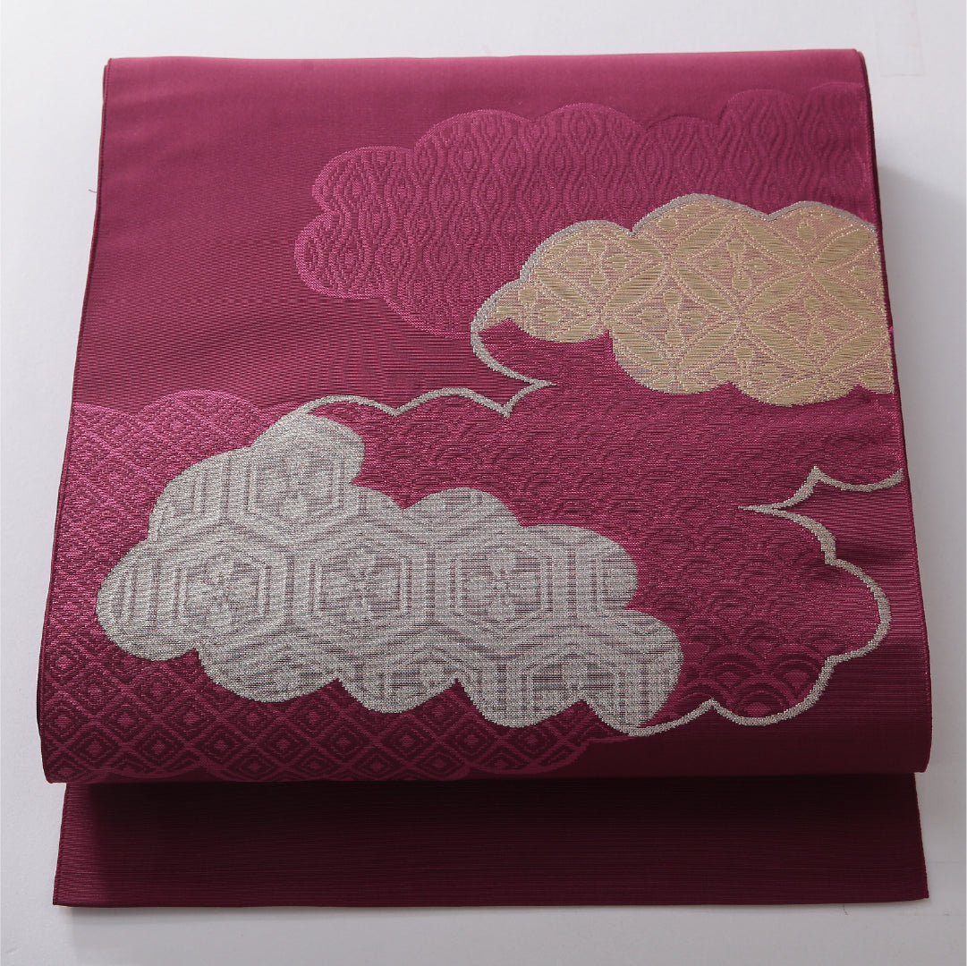 八寸名古屋帯 帯丈355cm セミフォーマル 松葉仕立て ポイント柄 Aランク 正絹 吉祥文様 雲取り 紫系 赤系 1224-03834